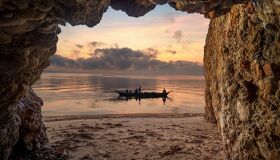 Capture the authentic charm of Pak Ou’s lush scene